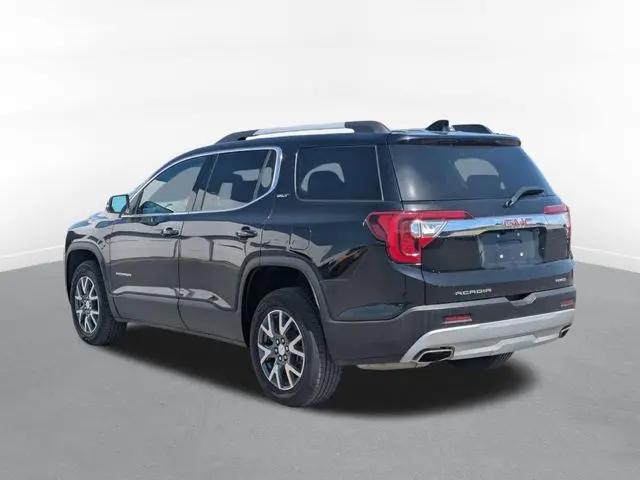 2023 GMC Acadia AWD SLT
