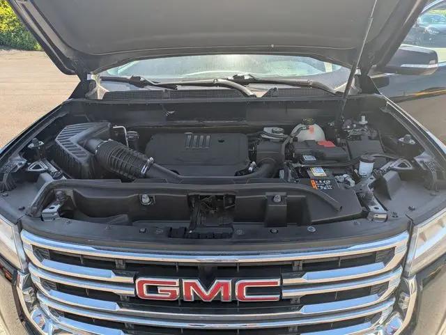 2023 GMC Acadia AWD SLT