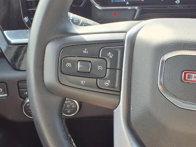 2025 GMC Sierra 1500 4WD Crew Cab Short Box SLT