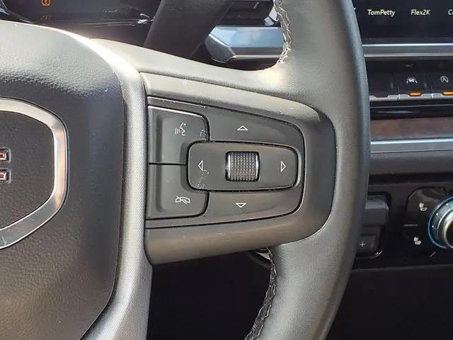 2025 GMC Sierra 1500 4WD Crew Cab Short Box SLT