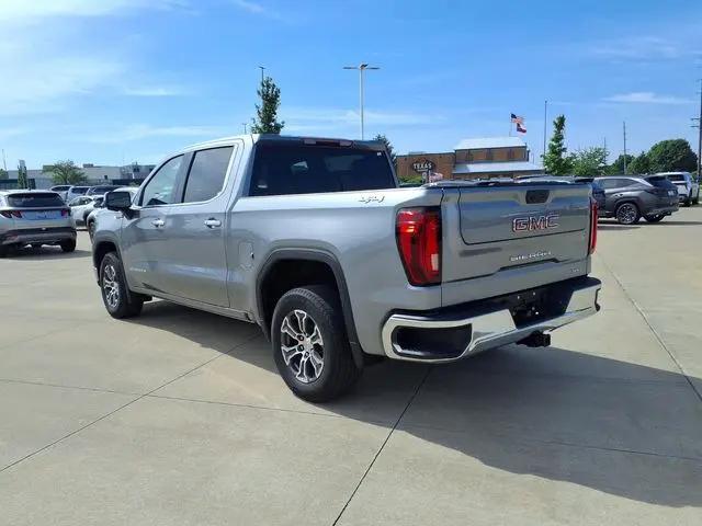 2025 GMC Sierra 1500 4WD Crew Cab Short Box SLT
