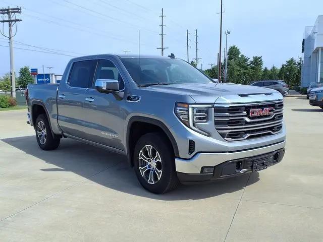 2025 GMC Sierra 1500 4WD Crew Cab Short Box SLT