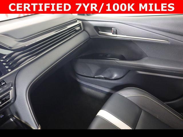 2025 Toyota Camry SE - Photo 16