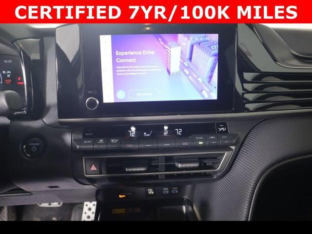 2025 Toyota Camry SE - Photo 24