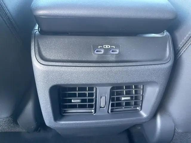 2026 Subaru Uncharted Sport