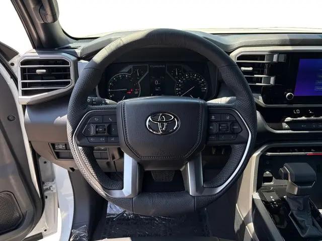 2026 Toyota Tundra SR5 CrewMax 5.5' Bed