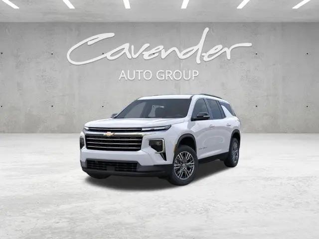 2026 Chevrolet Traverse FWD LT