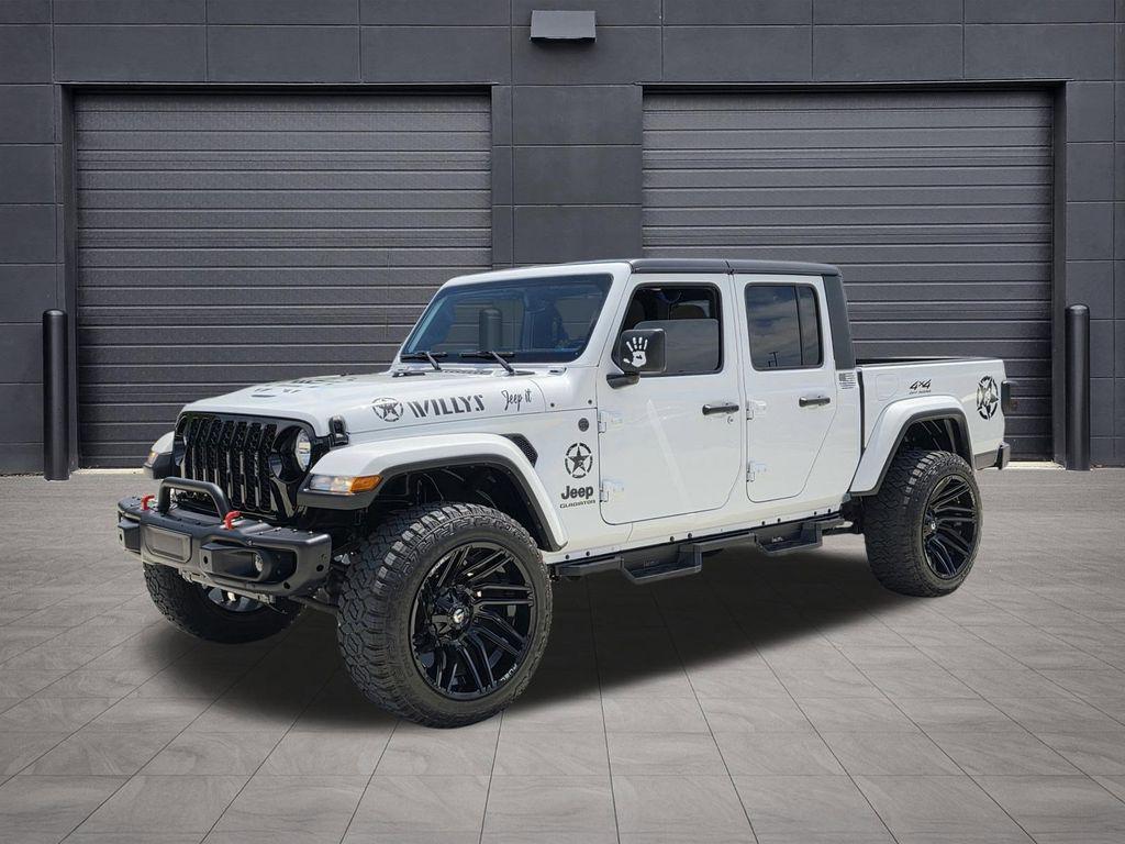 2022 Jeep Gladiator WILLYS's photo