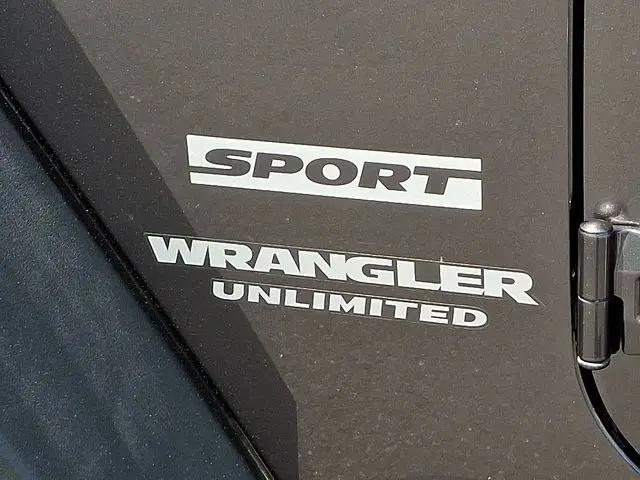 2017 Jeep Wrangler Unlimited Sport 4x4