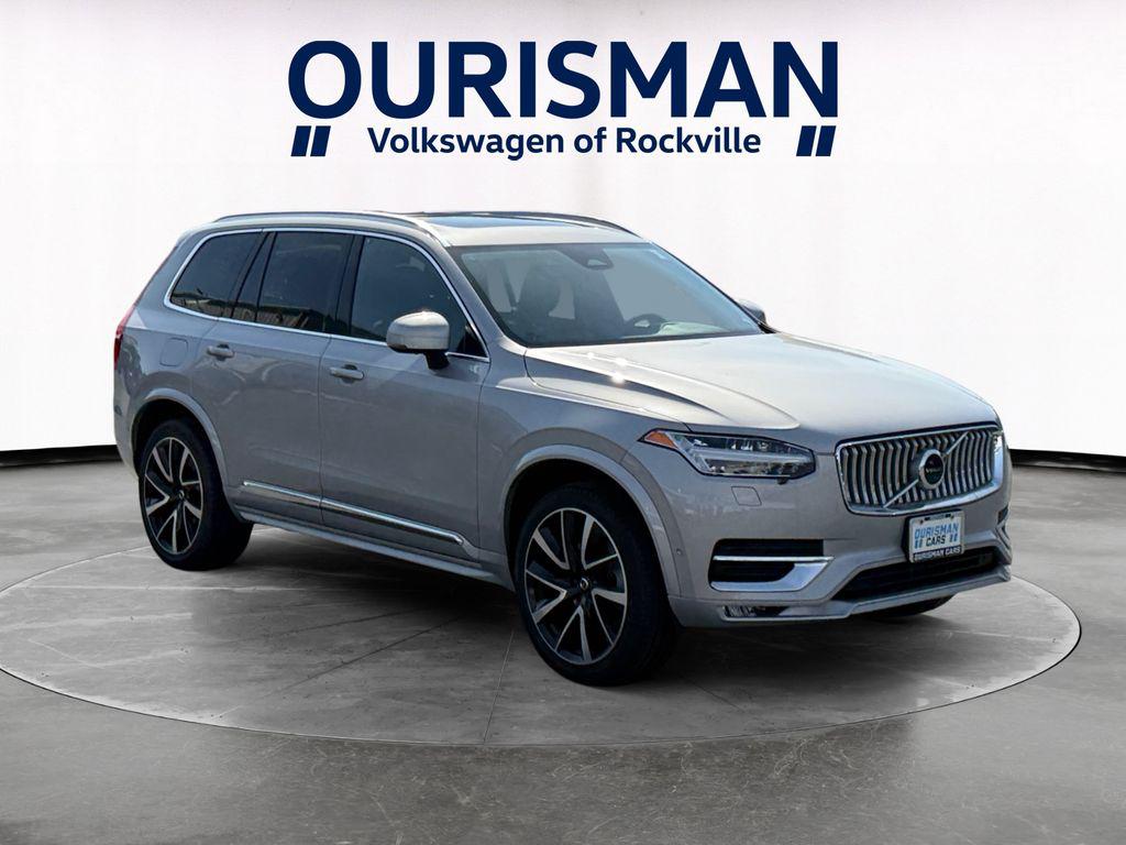 /2023 Volvo XC90