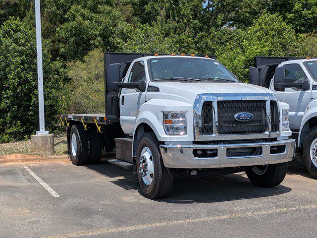 2027 Ford F-750 Base