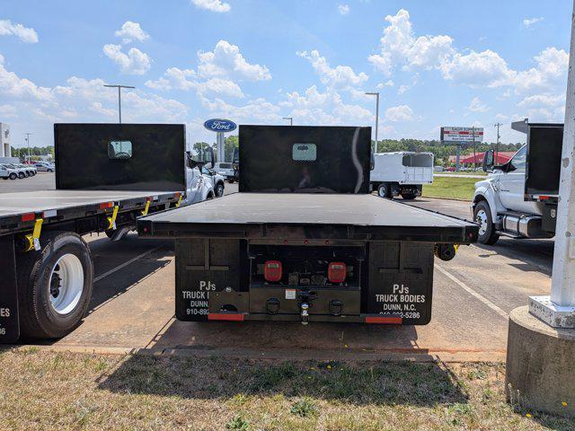 2027 Ford F-750 Base