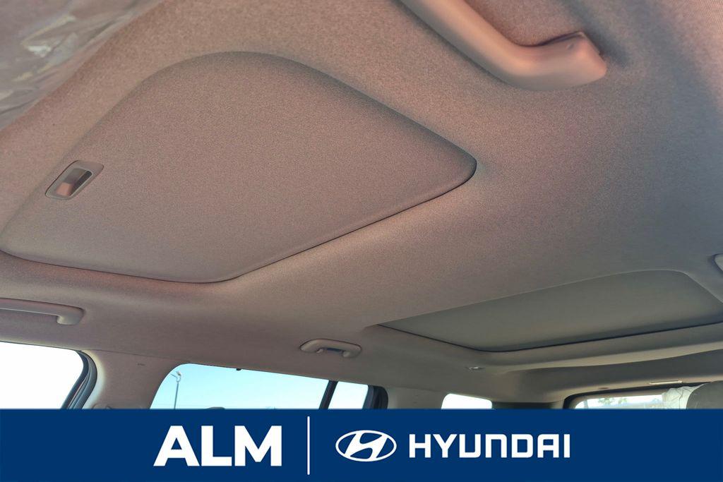 New 2026 Shimmering Silver HYUNDAI Limited FWD image 16