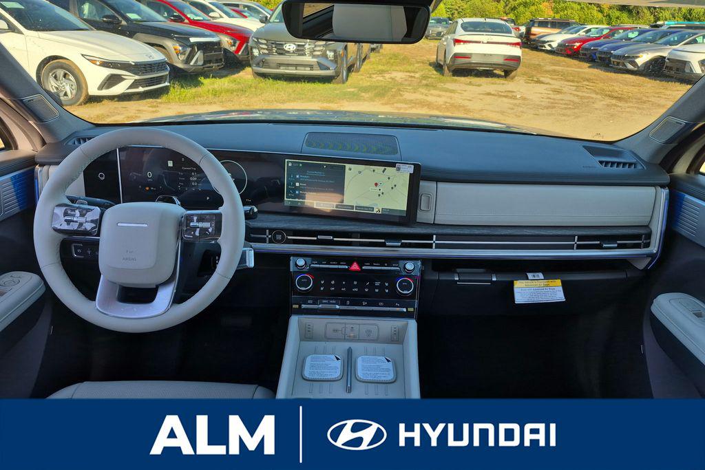 New 2026 Shimmering Silver HYUNDAI Limited FWD image 23