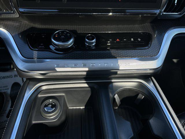 2026 Ford Expedition Max Platinum 4x4