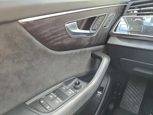 2021 Audi Q8 Prestige 55 TFSI quattro Tiptronic