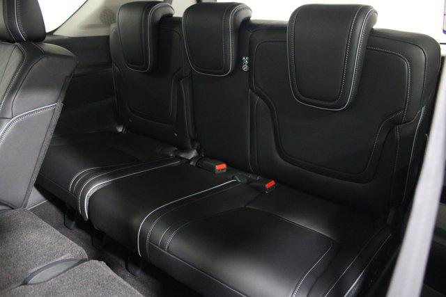 2026 INFINITI QX80 LUXE AWD