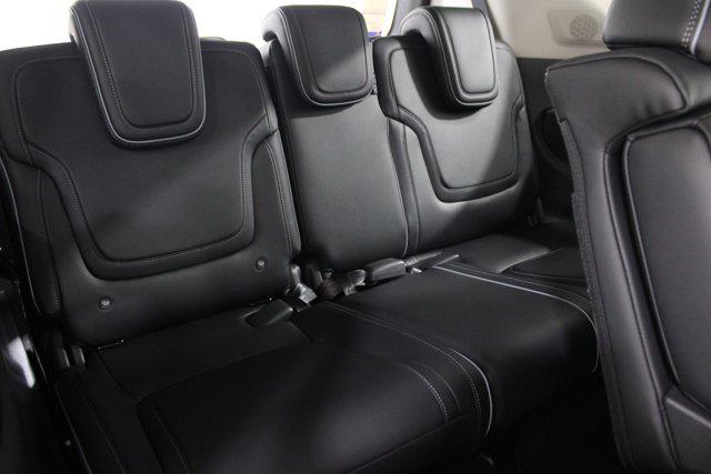 2026 INFINITI QX80 LUXE AWD