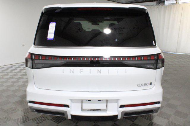 2026 INFINITI QX80 LUXE AWD