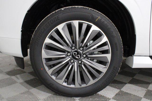 2026 INFINITI QX80 LUXE AWD