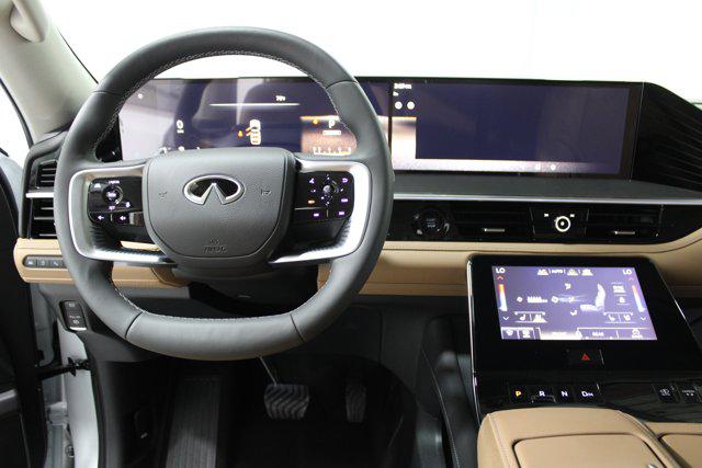 2026 INFINITI QX80 LUXE AWD