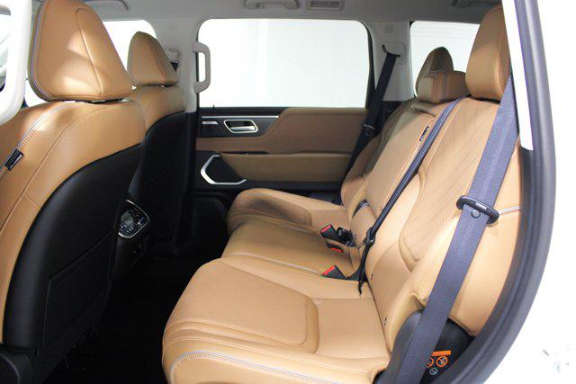 2026 INFINITI QX80 LUXE AWD