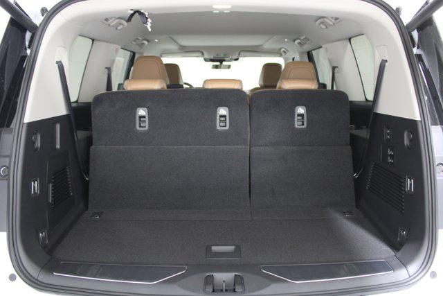 2026 INFINITI QX80 LUXE AWD