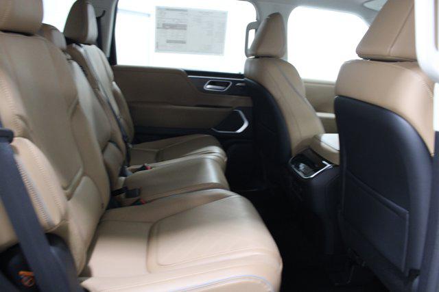 2026 INFINITI QX80 LUXE AWD