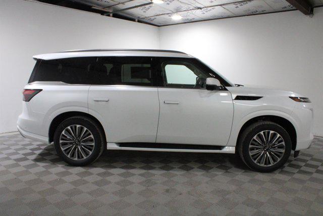 2026 INFINITI QX80 LUXE AWD