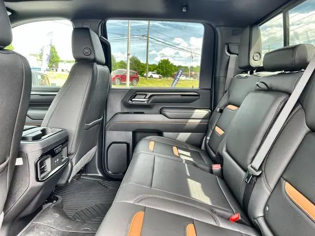 2026 GMC Sierra 2500HD Crew Cab, Standard Bed, AT4, 4WD