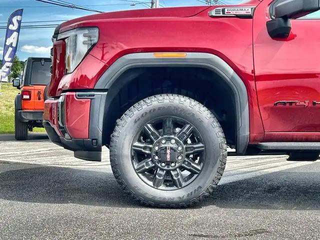 2026 GMC Sierra 2500HD Crew Cab, Standard Bed, AT4, 4WD