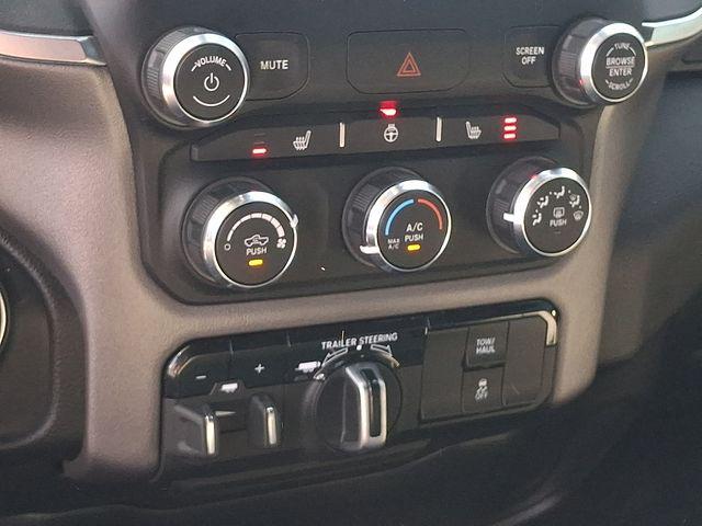 2024 Ram 1500 Big Horn Crew Cab 4x4 5'7" Box