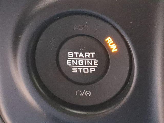 2023 Jeep Wrangler 4-Door Sahara 4x4