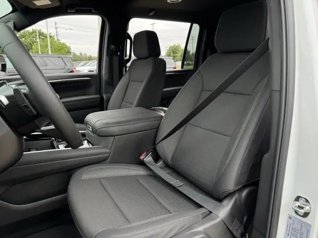 2026 Chevrolet Suburban LS, RWD