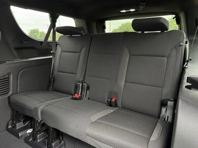 2026 Chevrolet Suburban LS, RWD