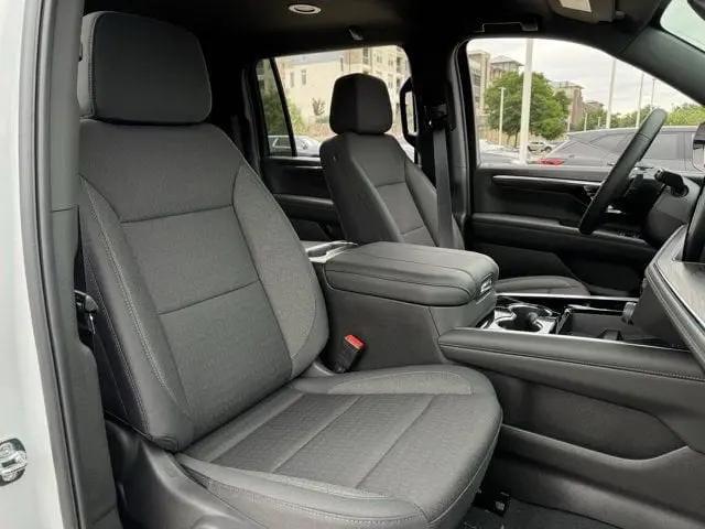 2026 Chevrolet Suburban LS, RWD