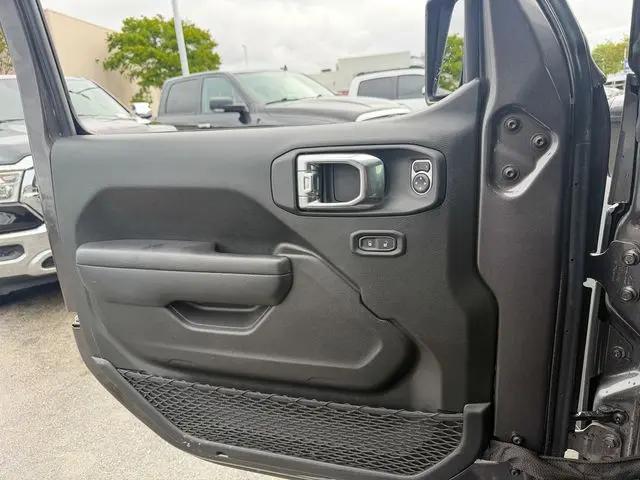 2025 Jeep Wrangler 4xe Willys 4xe