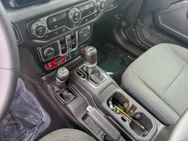 2025 Jeep Wrangler 4xe Willys 4xe