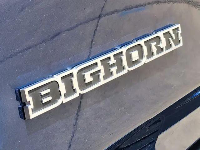 2022 Ram 1500 Big Horn Crew Cab 4x2 5'7" Box