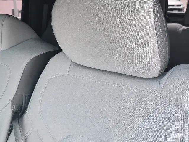 2022 Ram 1500 Big Horn Crew Cab 4x2 57 Box