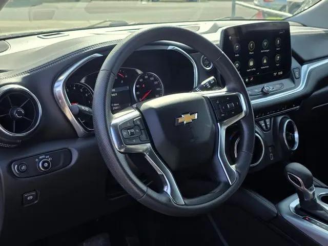 2025 Chevrolet Blazer AWD 2LT