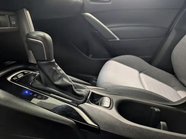 2023 Toyota Corolla Cross Hybrid SE