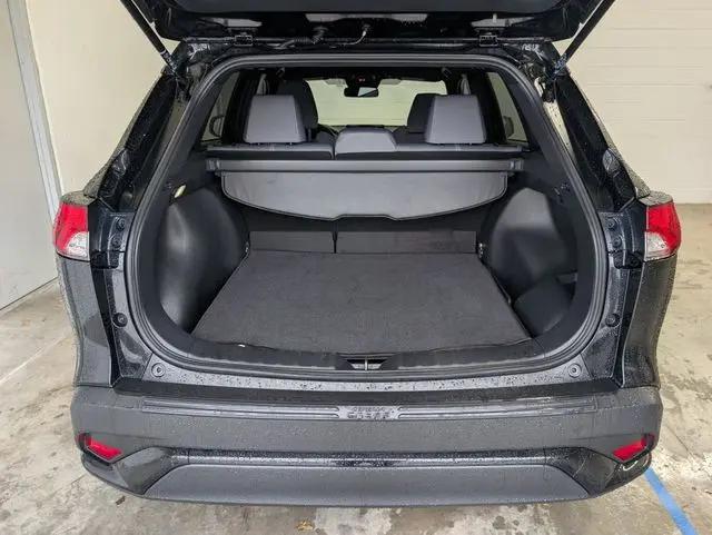 2023 Toyota Corolla Cross Hybrid SE
