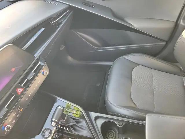 2023 Kia Niro EX Touring