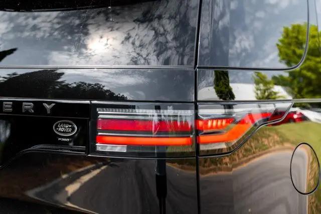 2023 Land Rover Discovery P360 HSE R-Dynamic