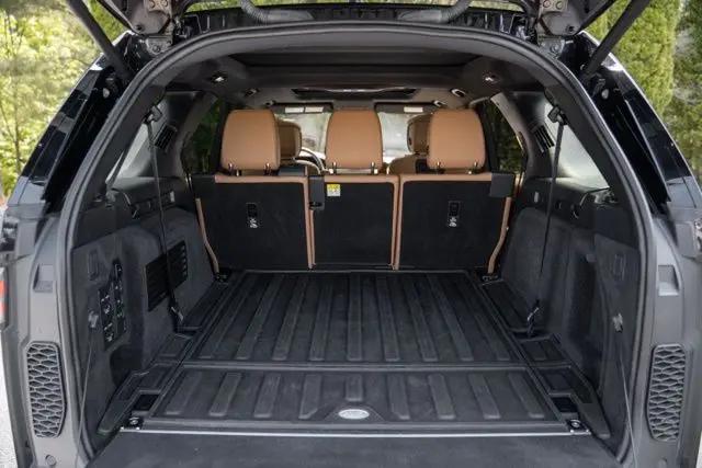 2023 Land Rover Discovery P360 HSE R-Dynamic