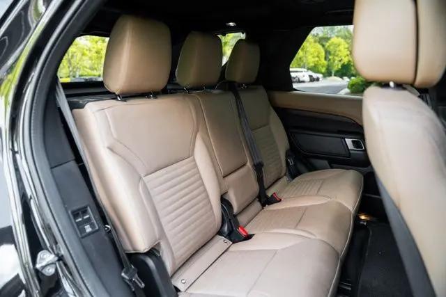 2023 Land Rover Discovery P360 HSE R-Dynamic