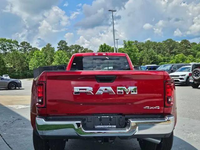 2026 Ram 3500 Tradesman Regular Cab 4x4 8' Box