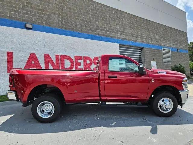 2026 Ram 3500 Tradesman Regular Cab 4x4 8' Box