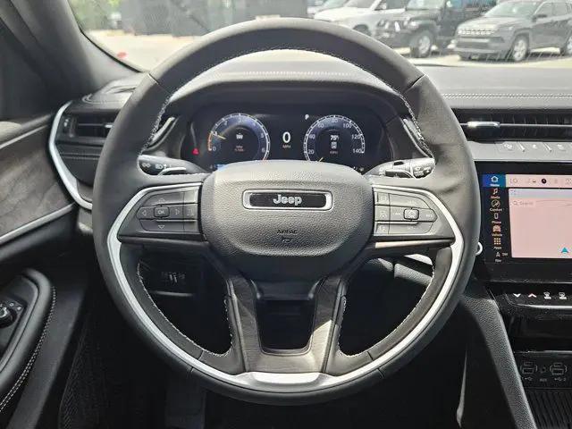 2026 Jeep Grand Cherokee L Altitude 4x4